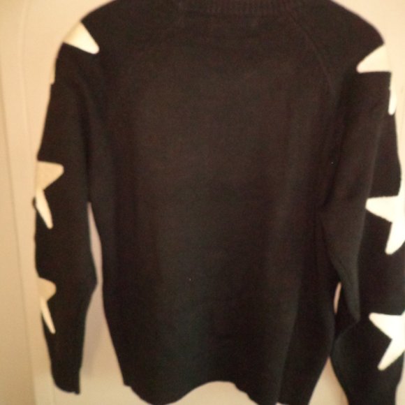 NWT Wildfox | Jet Black & White Jumbo Stars Sommers Crewneck Sweater - Picture 2 of 13